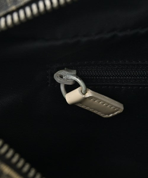 Christian Dior กระเป๋าสะพาย