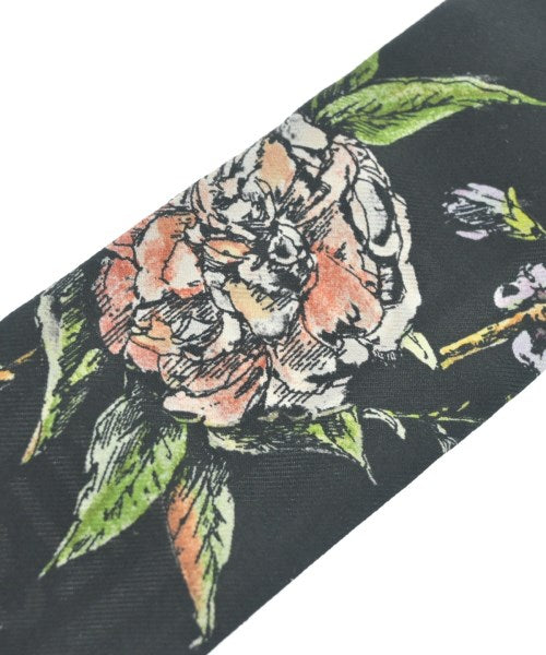 Christian Dior ผ้าพันคอ