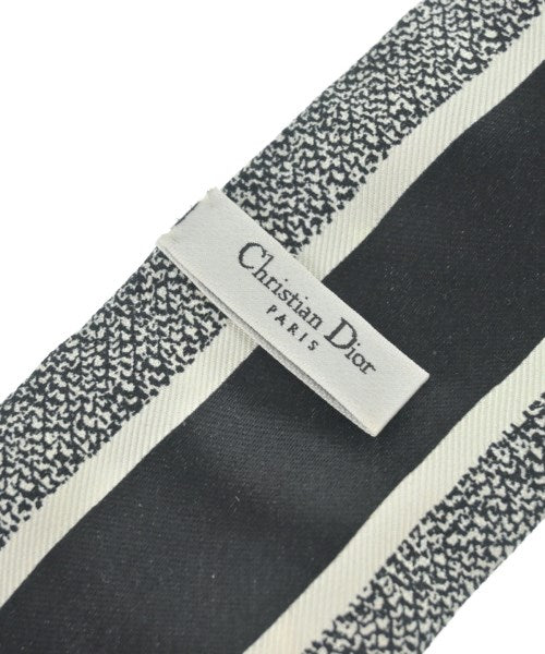 Christian Dior ผ้าพันคอ