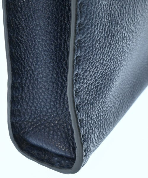 FENDI กระเป๋าถือ