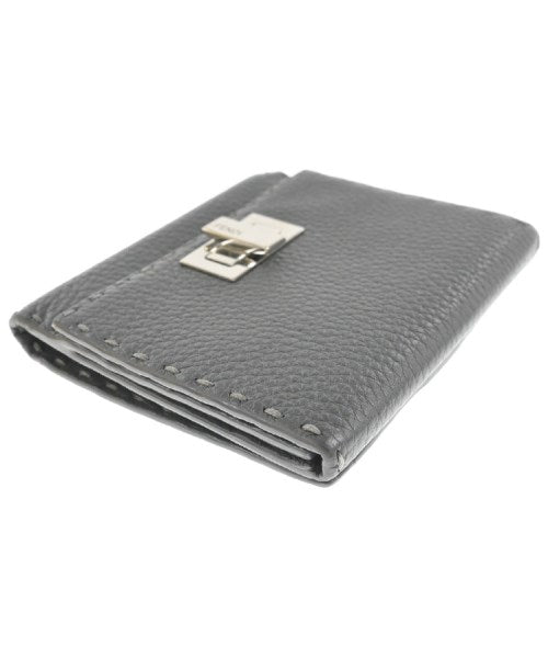 FENDI กระเป๋าสตางค์/กระเป๋าใส่เหรียญ