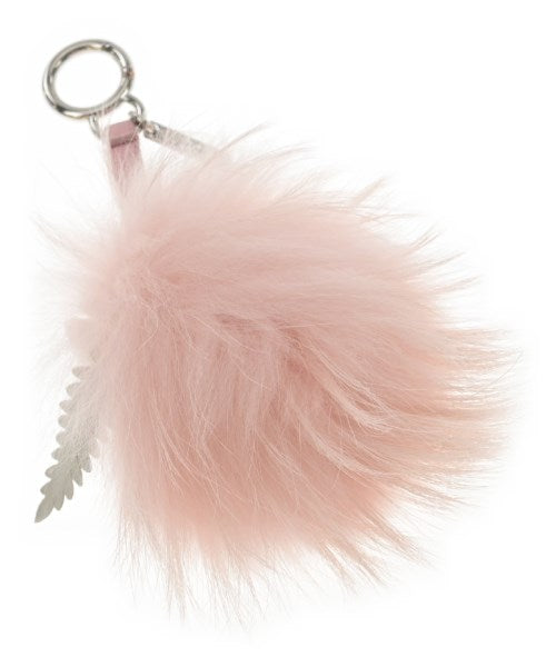 FENDI เครื่องประดับบนกระเป๋า