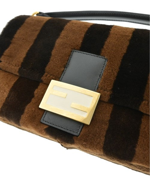 FENDI กระเป๋าสะพาย