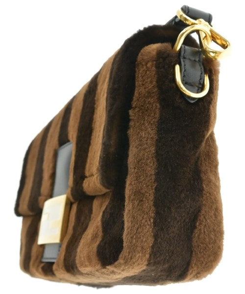 FENDI กระเป๋าสะพาย