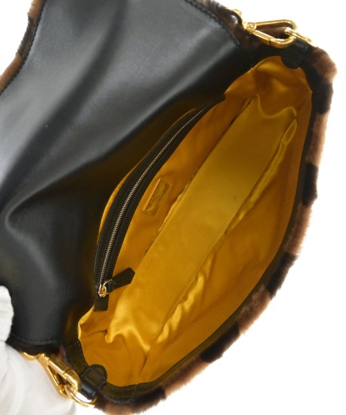 FENDI กระเป๋าสะพาย