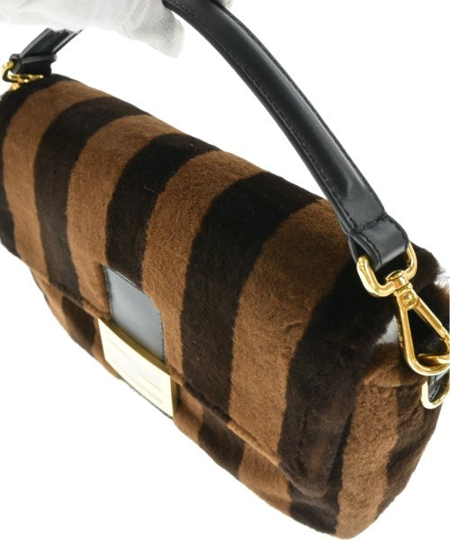 FENDI กระเป๋าสะพาย
