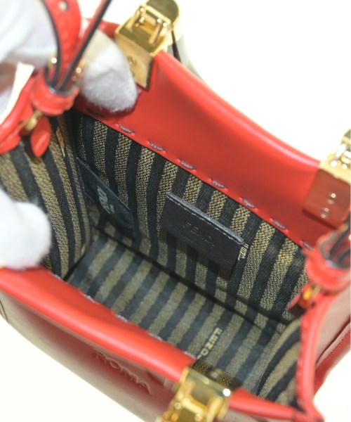 FENDI กระเป๋าถือ