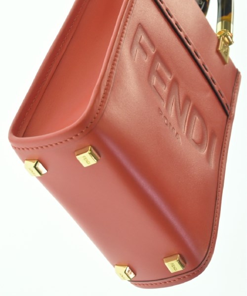 FENDI กระเป๋าถือ