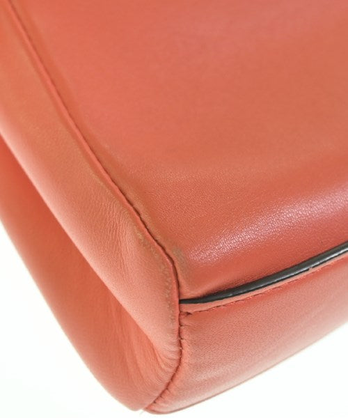 FENDI กระเป๋าสะพาย