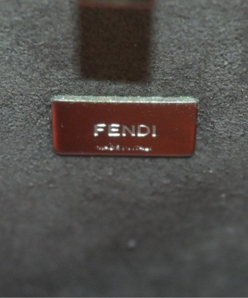 FENDI กระเป๋าสะพาย