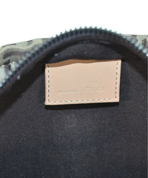 FENDI กระเป๋าถือ