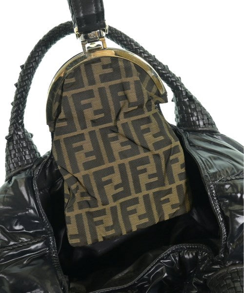 FENDI กระเป๋าถือ