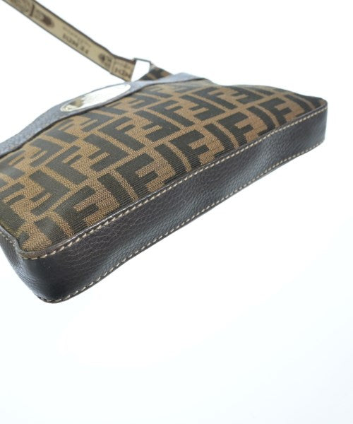 FENDI กระเป๋าสะพาย