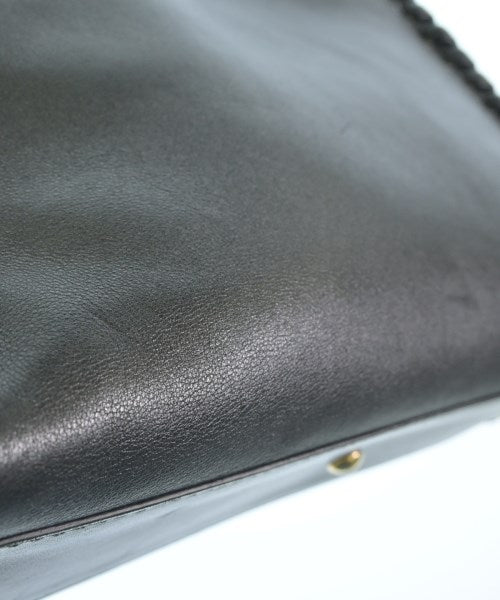 FENDI กระเป๋าถือ