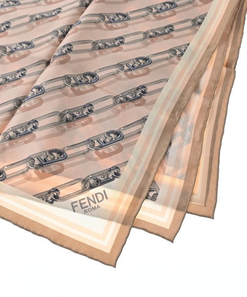 FENDI ผ้าพันคอ