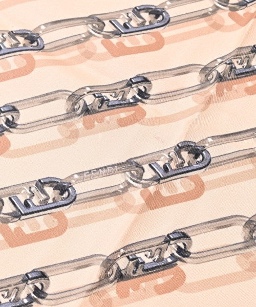 FENDI ผ้าพันคอ