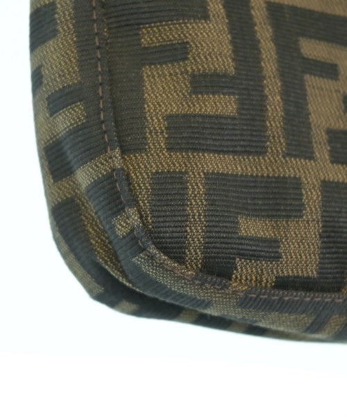 FENDI กระเป๋าสะพาย