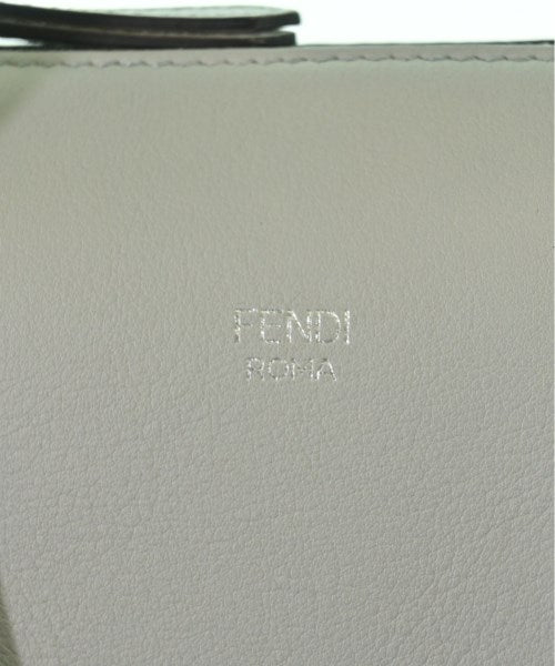 FENDI กระเป๋าสะพาย