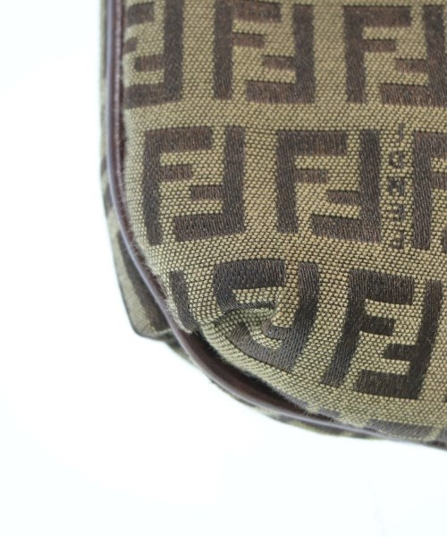 FENDI กระเป๋าสะพาย