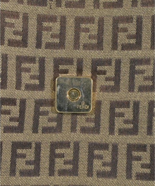 FENDI กระเป๋าสะพาย