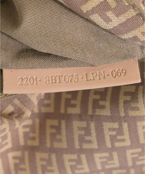FENDI กระเป๋าสะพาย