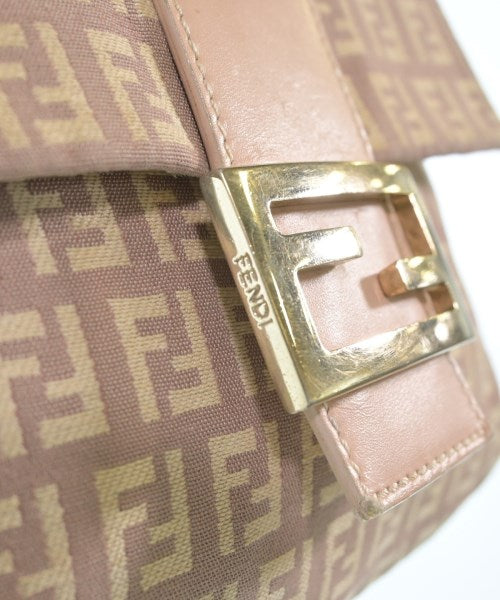 FENDI กระเป๋าสะพาย