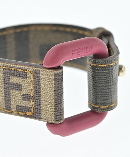 FENDI สร้อยข้อมือ/กำไล