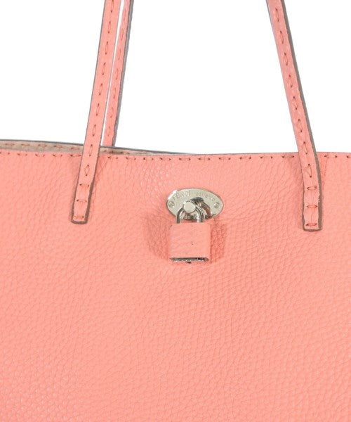 FENDI กระเป๋าถือขนาดใหญ่