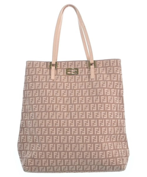 FENDI กระเป๋าถือขนาดใหญ่