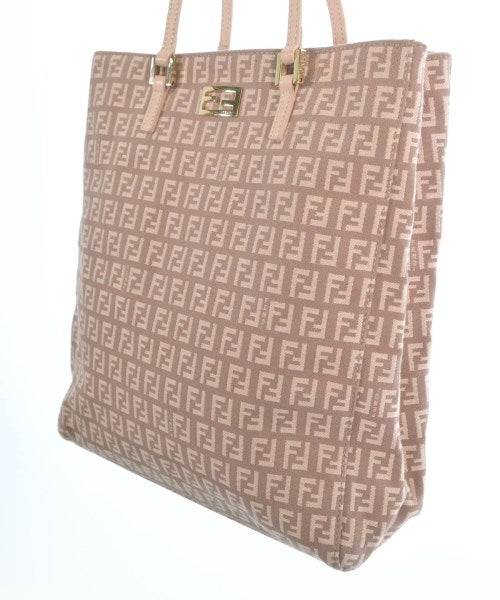 FENDI กระเป๋าถือขนาดใหญ่