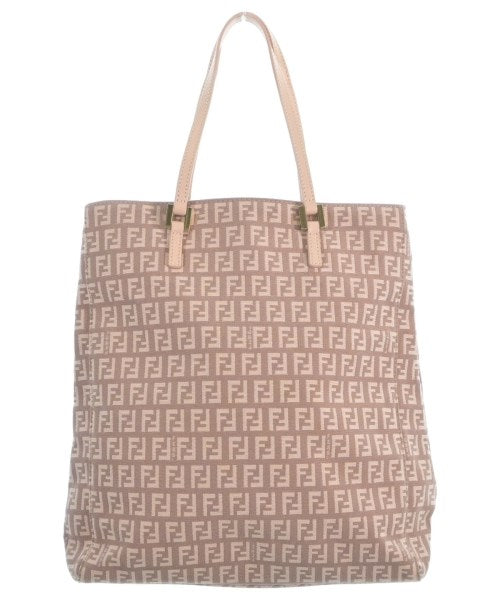 FENDI กระเป๋าถือขนาดใหญ่