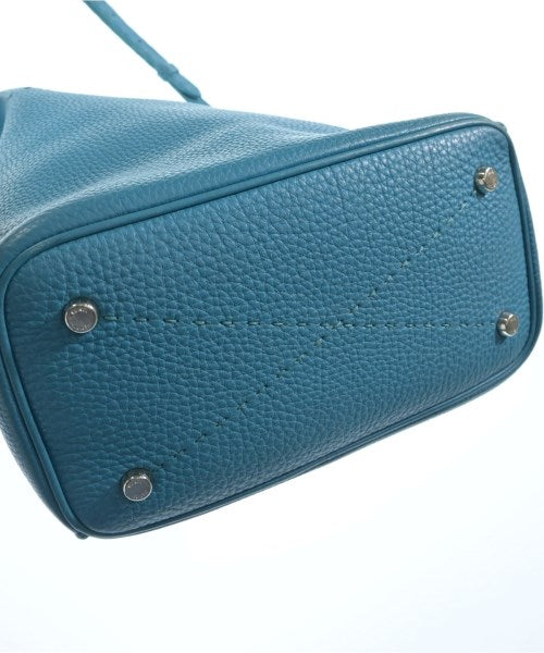 FENDI กระเป๋าสะพาย
