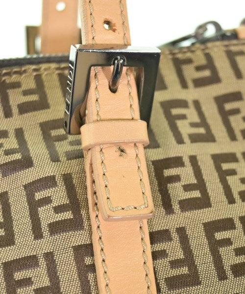 FENDI กระเป๋าถือ