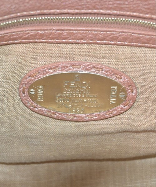FENDI กระเป๋าถือ