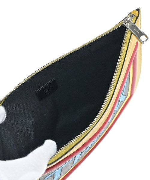 FENDI คลัตช์