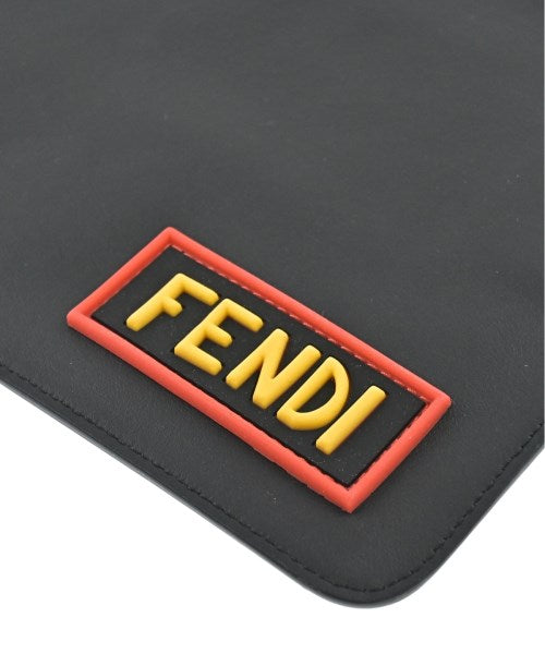 FENDI คลัตช์