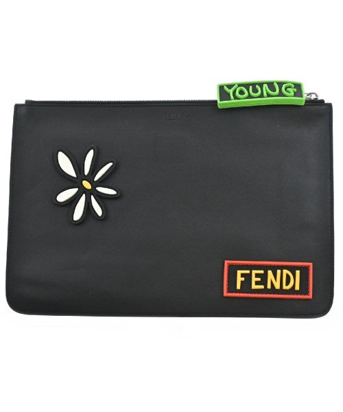 FENDI คลัตช์