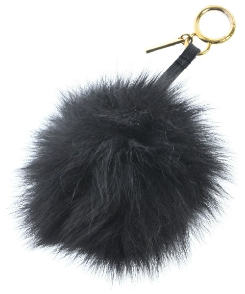 FENDI เครื่องประดับบนกระเป๋า