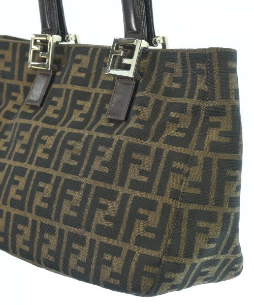 FENDI กระเป๋าถือ