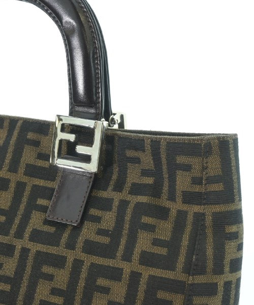 FENDI กระเป๋าถือ