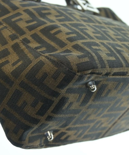 FENDI กระเป๋าถือ