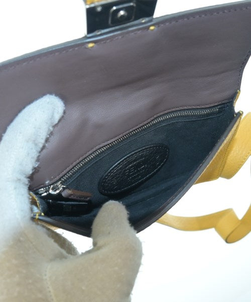 FENDI กระเป๋าสะพาย