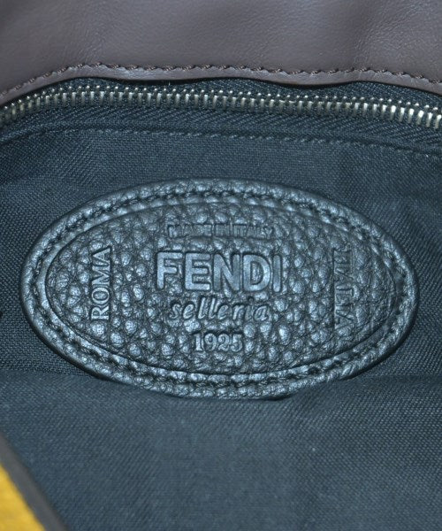 FENDI กระเป๋าสะพาย