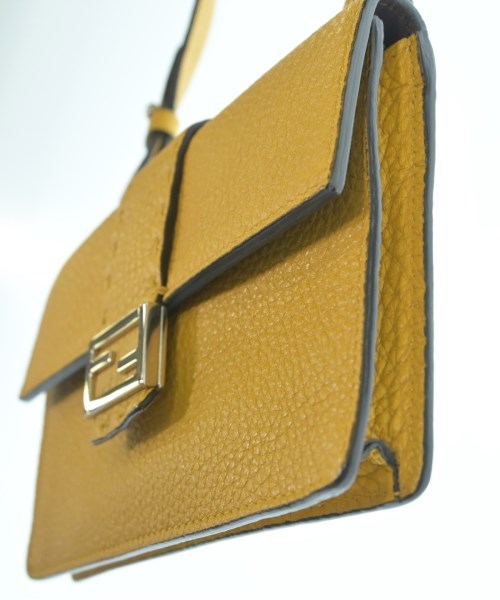 FENDI กระเป๋าสะพาย