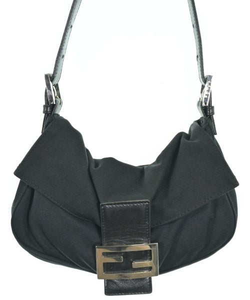 FENDI กระเป๋าสะพาย