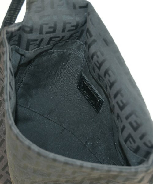 FENDI กระเป๋าสะพาย