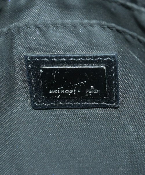 FENDI กระเป๋าสะพาย