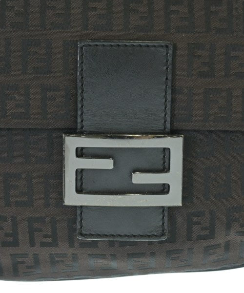 FENDI กระเป๋าสะพาย