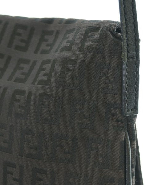 FENDI กระเป๋าสะพาย