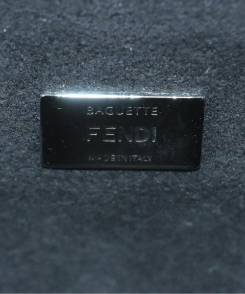FENDI กระเป๋าสะพาย